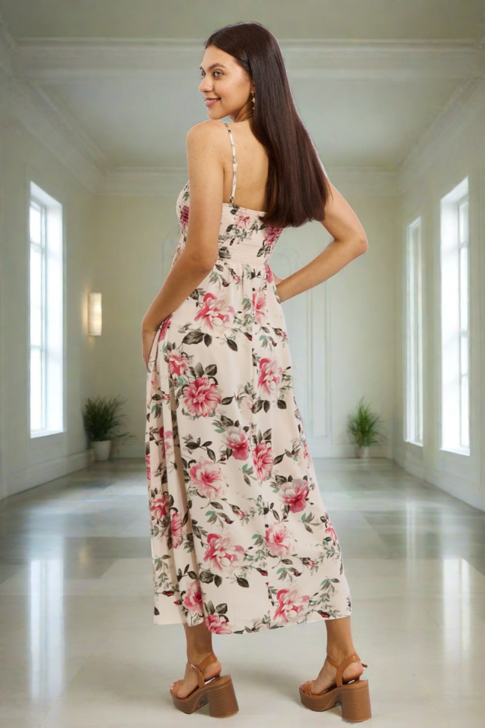 Sleeveless Floral Maxi Dress in Pink