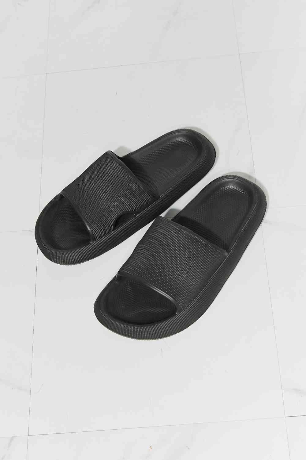 Open Toe Slide in Black