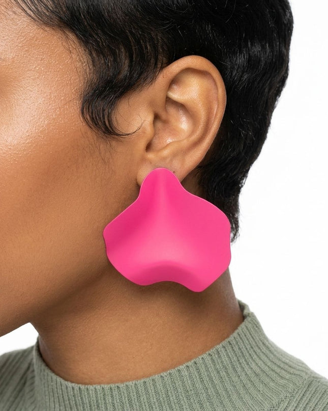 Fuchsia Matte Coating Sculpted Stud Earrings