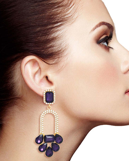 woman earring near me,woman earrings,gold metal 