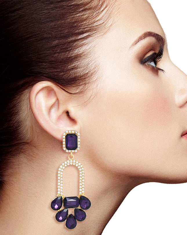 woman earring near me,woman earrings,gold metal 