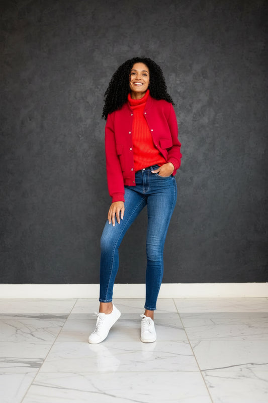 These Washed Thermal Skinny Jeans combine style with functionality for a trendy look. Made from a stretchy thermal fabric, they provide both comfort and warmth in colder weather. The washed finish adds a cool, worn-in effect for a casual vibe. 