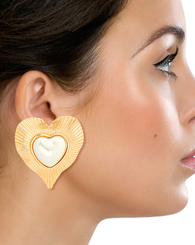 Gold Ribbed Heart Pearl Clip Ons