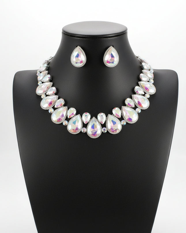 Silver Aurbo Glass Teardrop Crystal Collar Necklace