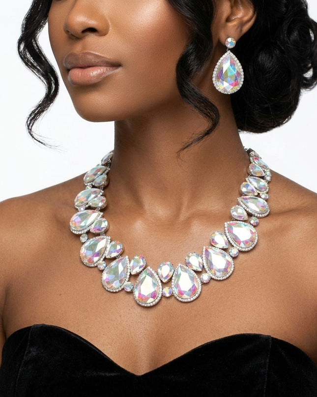 Silver Aurbo Glass Teardrop Crystal Collar Necklace
