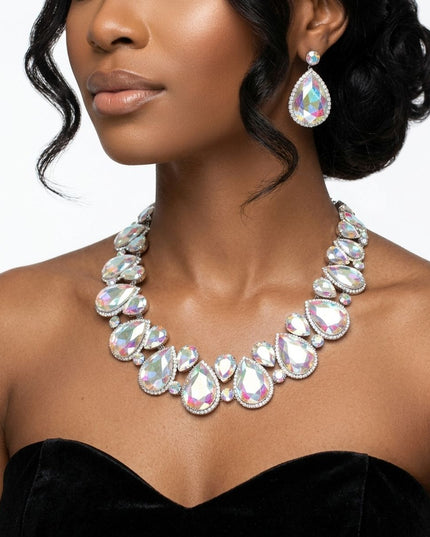 Silver Aurbo Glass Teardrop Crystal Collar Necklace
