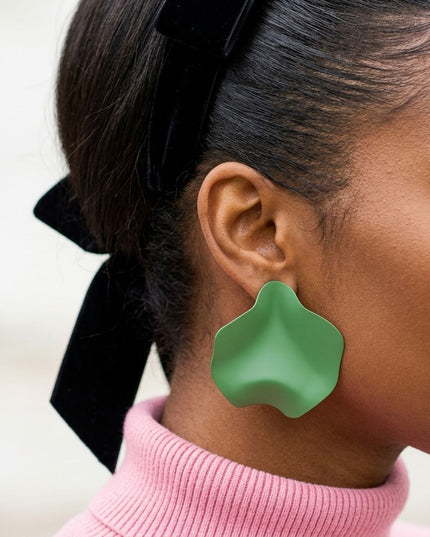 Green Matte Coating Sculpted Stud Earrings