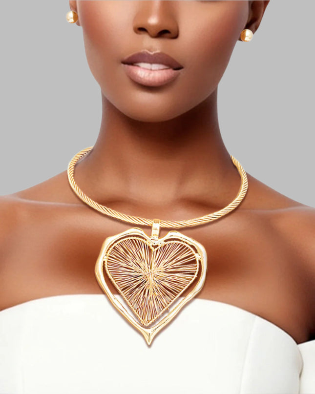 Pendant Necklace Gold Wire Heart Set for Women