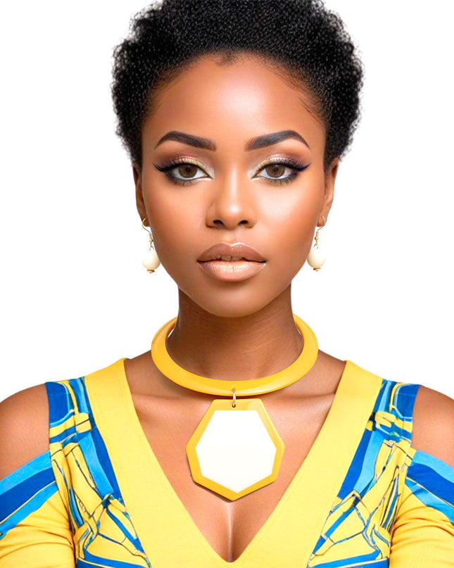 Customizable Necklace Retro Yellow Geo Pendant Collar