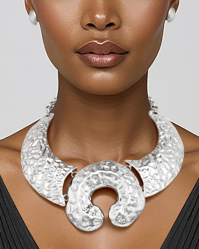 Bib Silver Warrior Chic Armor Horseshoe Necklace
