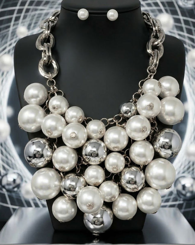 Bib Opulent White Pearl Silver Chainmaille Necklace