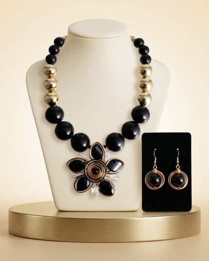 Black and Gold Jumbo Bead Flower Pendant Necklace