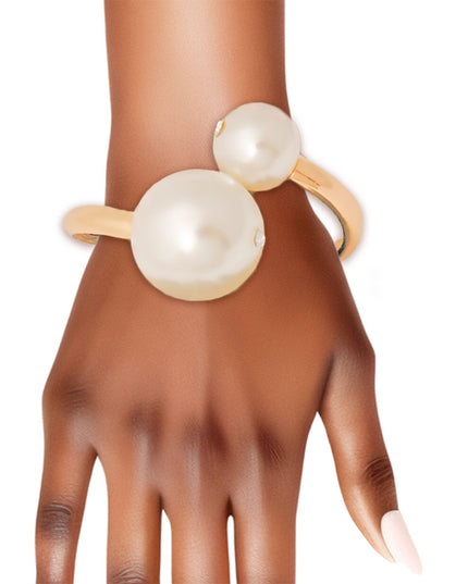 Cream Pearl Hinged Bracelet