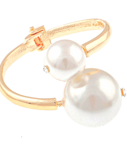 Cream Pearl Hinged Bracelet