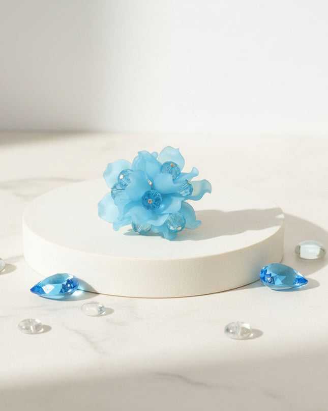 Cocktail Turquoise Sculpted Petal Bead Flower Ring