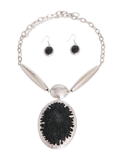 Oval Marbled Black Necklace