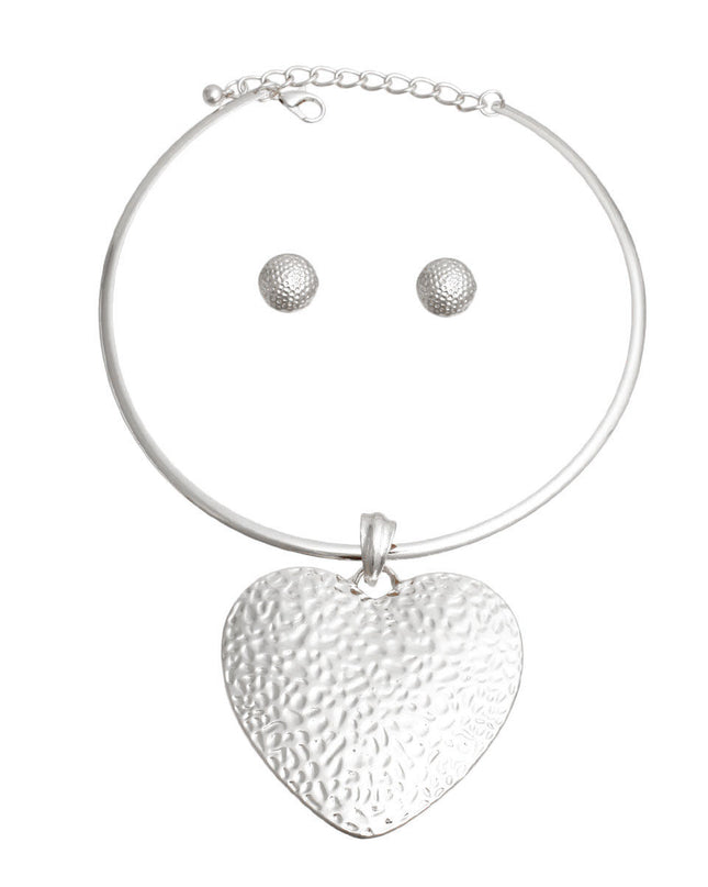 Silver Hammered Metal Heart Choker
