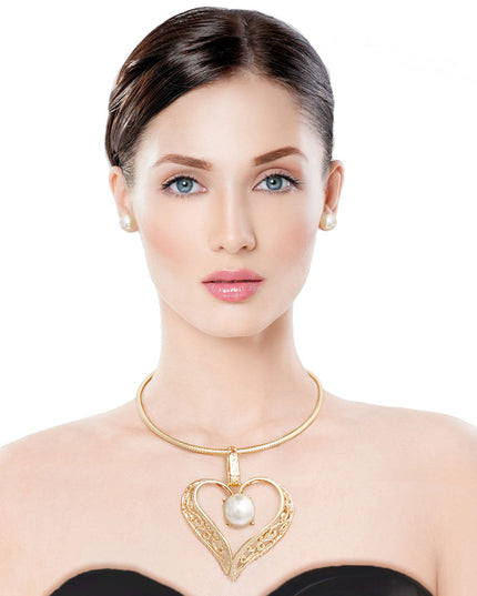 Gold Filigree Heart Pearl Necklace