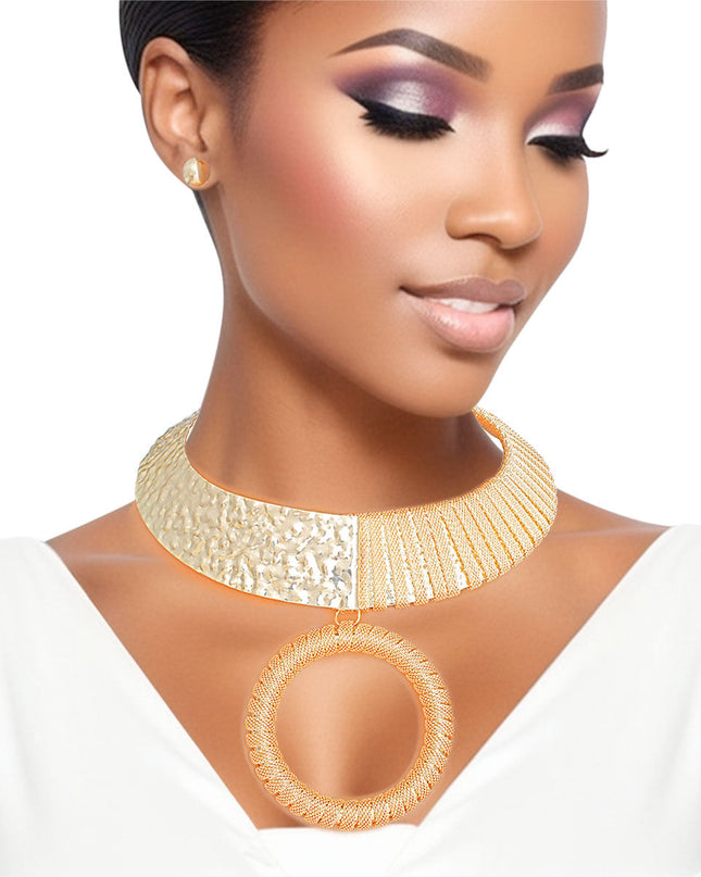 Choker Gold Armor Pendant Set for Women