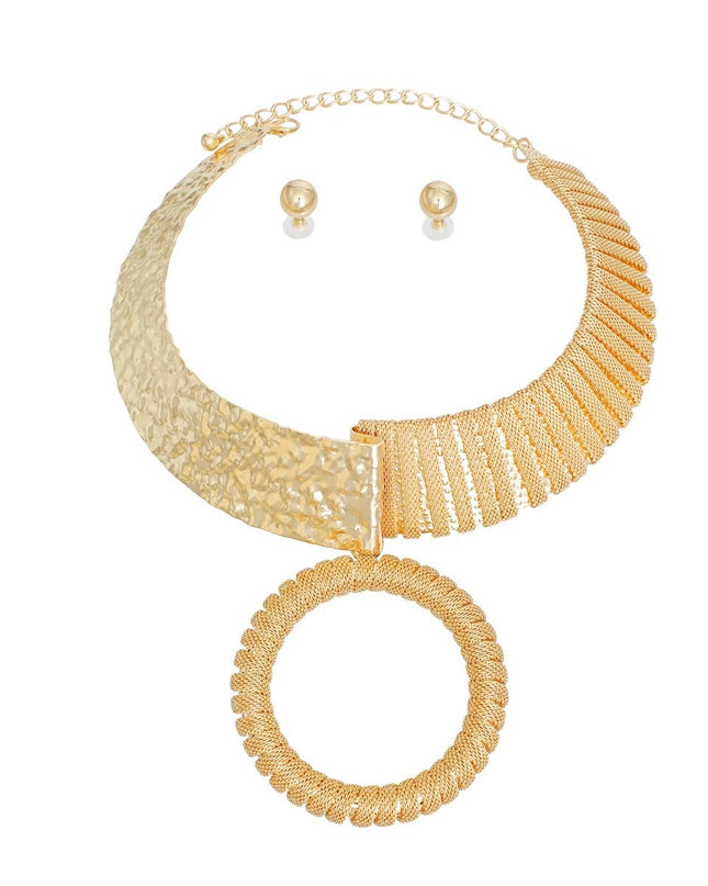Choker Gold Armor Pendant Set for Women